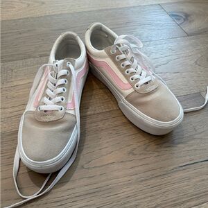 Vans Women's Sneakers in Pink and Cream